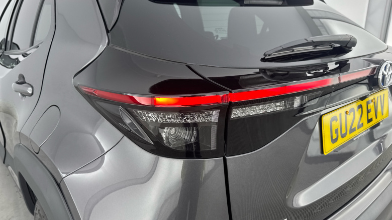 Toyota Yaris Cross 1.5 Hybrid Design 5dr CVT Hybrid Estate